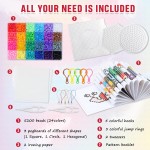 QUEFE Kit de 5 200 perles à fusibles pour garçons et filles, 24 couleurs, ensemble de perles fondantes de 5 mm comprenant des panneaux perforés, du papier à repasser, des pinces à épiler, des crochets colorés pour un cadeau d'anniversaire et de Noël
